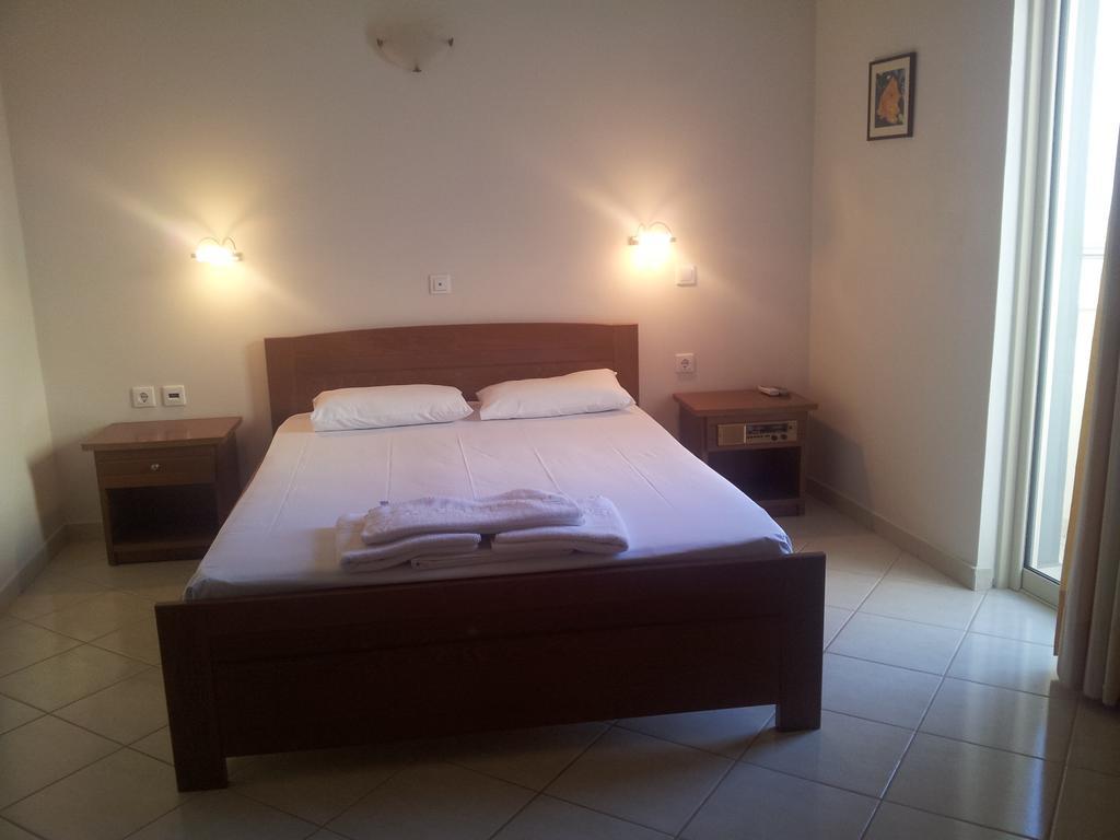 Ostria Hotel Palekastro Room photo