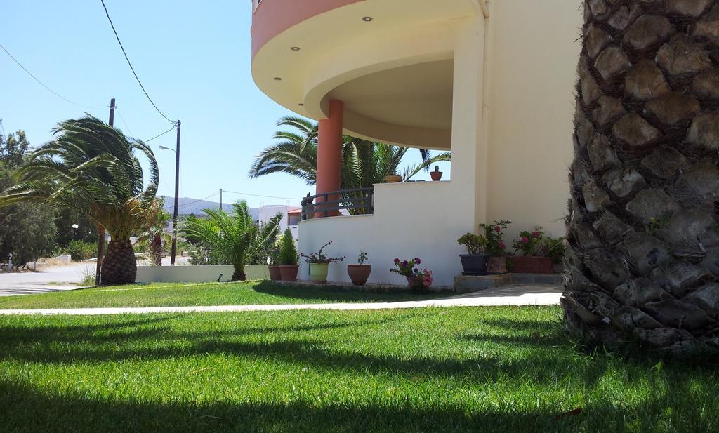 Ostria Hotel Palekastro Exterior photo
