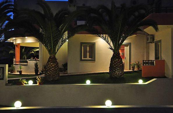 Ostria Hotel Palekastro Exterior photo